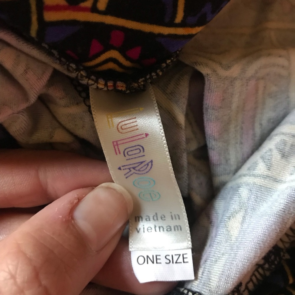 One size lularoe patterned leggings